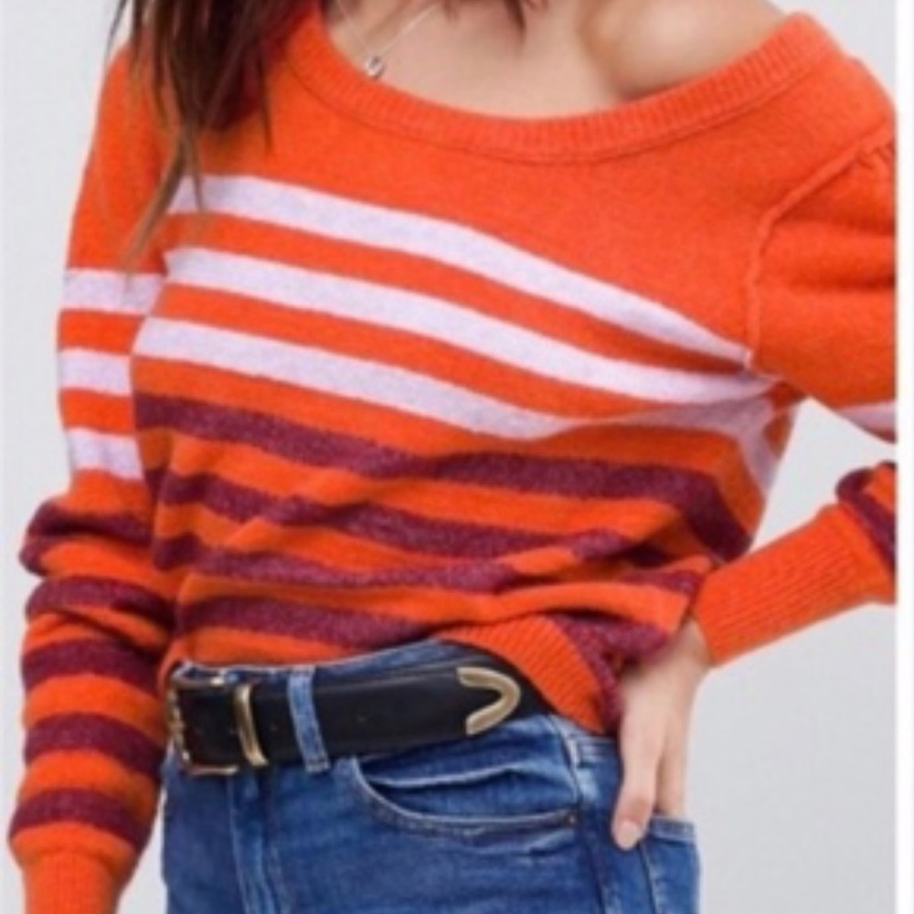 Free People alpaca fitted w/ banded waist orange & burgundy sweater. Size S